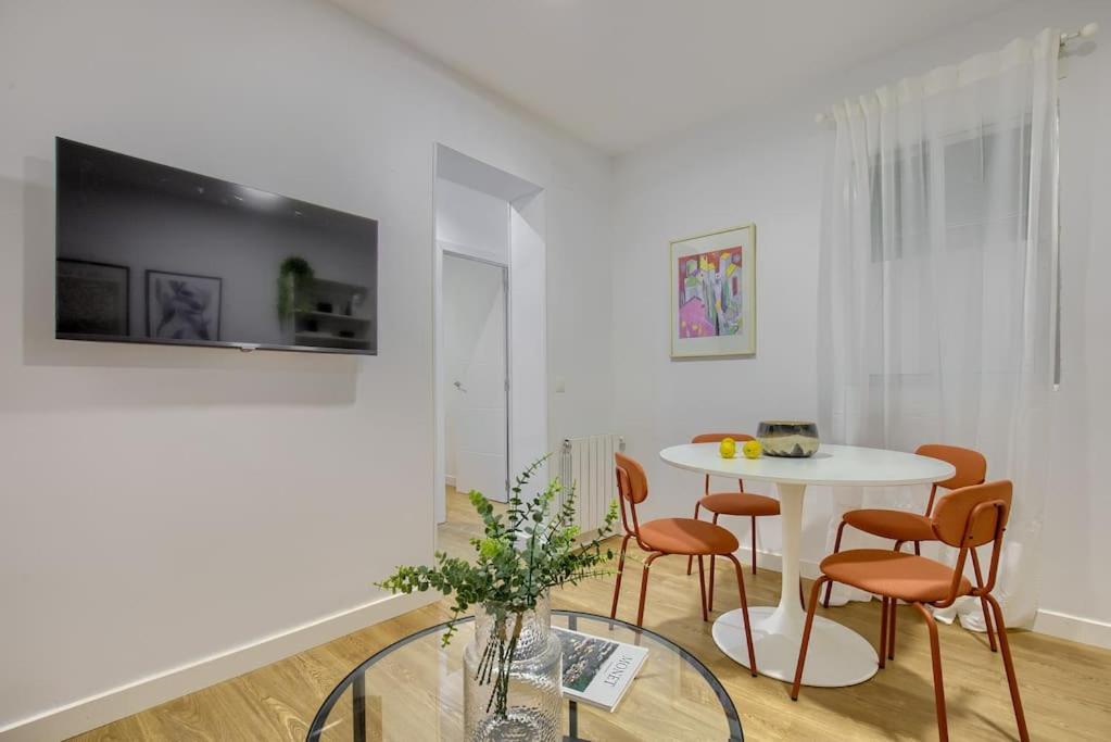 Nice Flat In Barrio De Salamanca-Porv16 Madrid Buitenkant foto